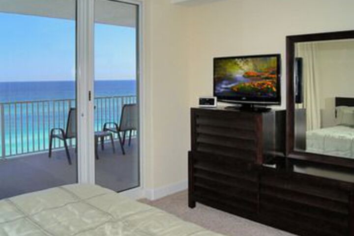 Room 15 of 29