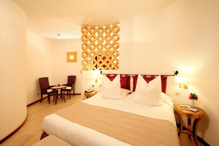 Room 14 of 249