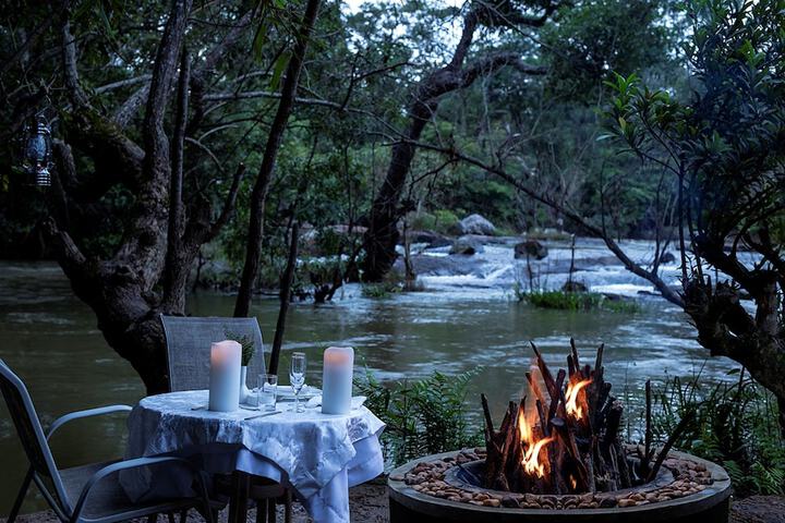Dining Photos
