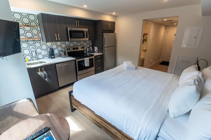 Room 3 of 45