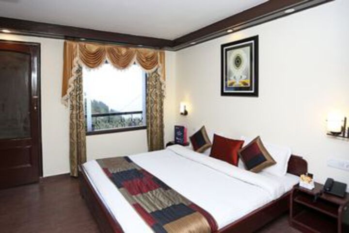 Room 16 of 22