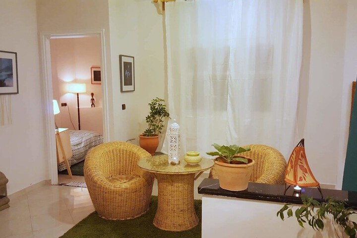 Room 21 of 39