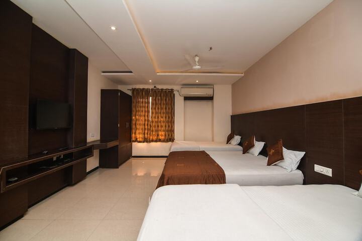 Room 26 of 57