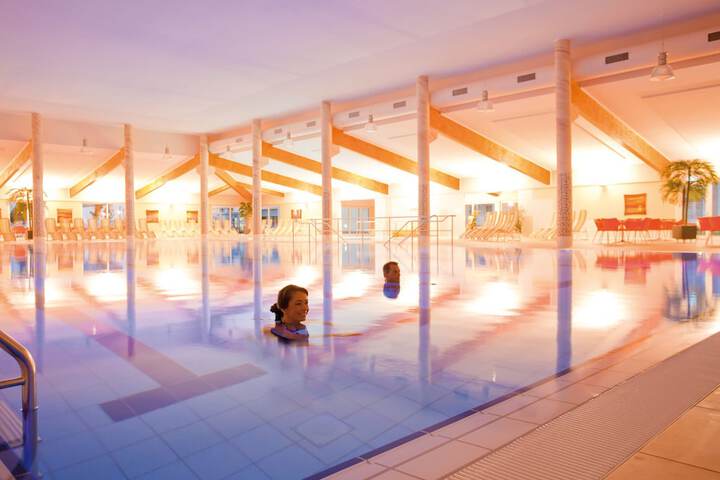 Pool 12 of 42