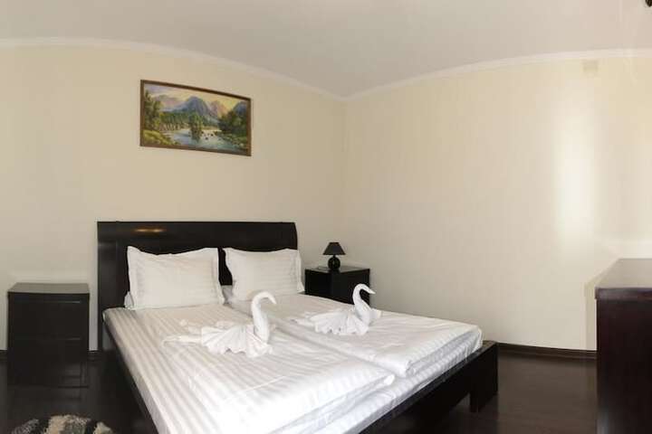 Room 10 of 57