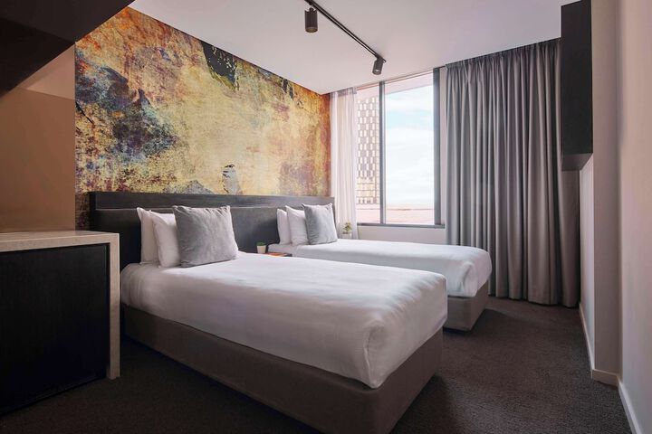 Room 20 of 40