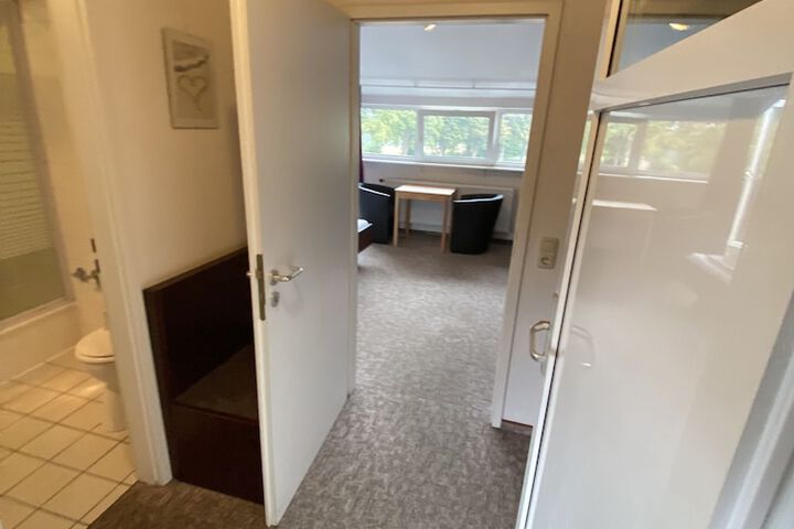 Room 29 of 106