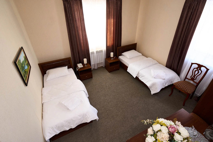 Room 16 of 21