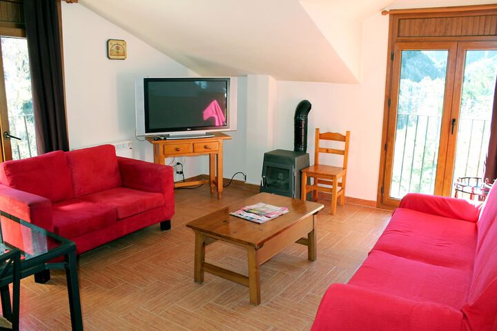 Room 10 of 25