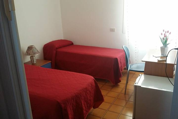 Room 14 of 24
