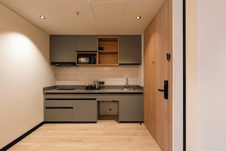 Room 46 of 78
