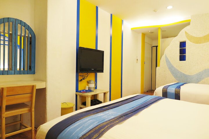 Room 11 of 46