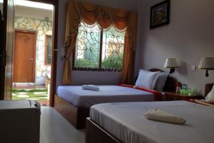 Room 25 of 66