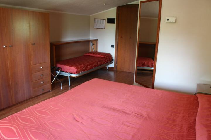 Room 11 of 70