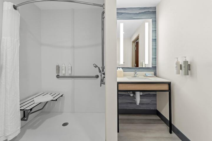 Bathroom shower