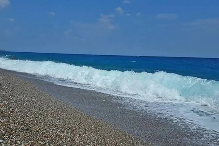 Beach 13 of 17