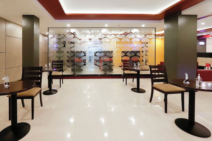 Hotel Interior 6 of 25