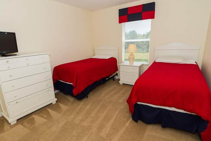Room 21 of 93