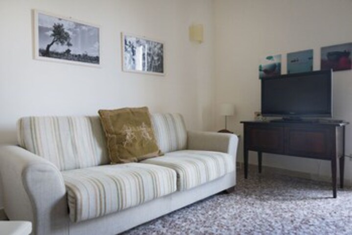 Room 44 of 61