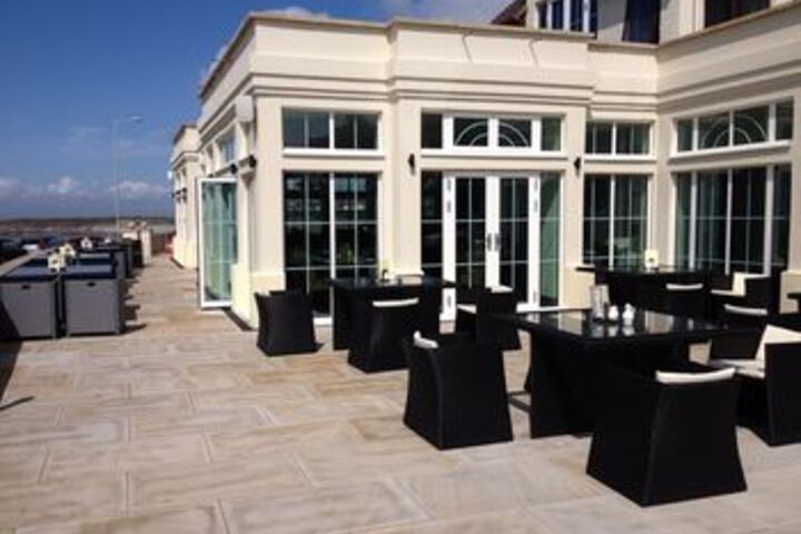 Terrace/Patio 33 of 35
