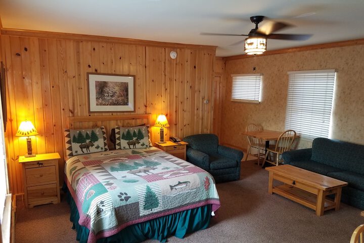 Room 5 of 66