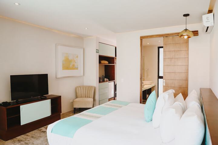 Room 4 of 107