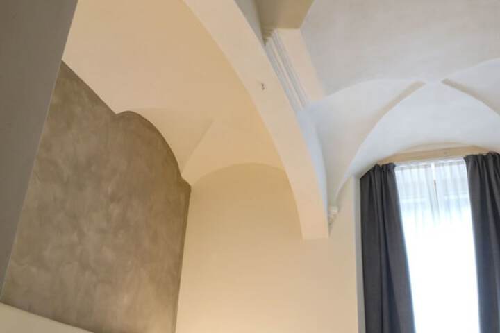 Room 15 of 52