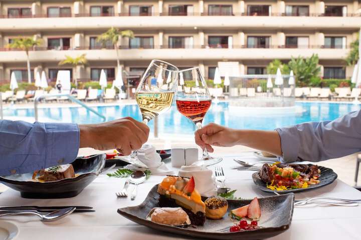 Dining Photos