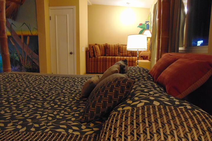 Room 31 of 413