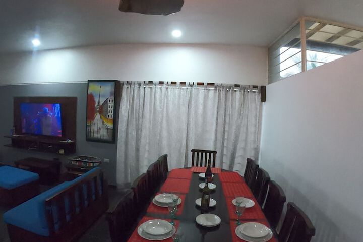 Dining 29 of 89