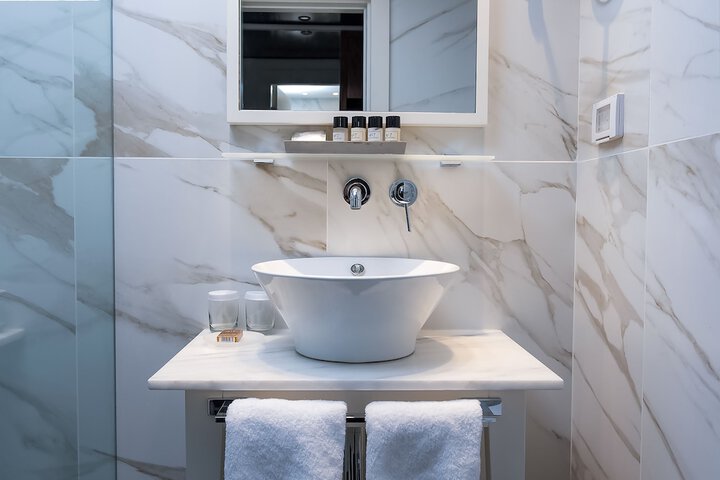 Bath Photo