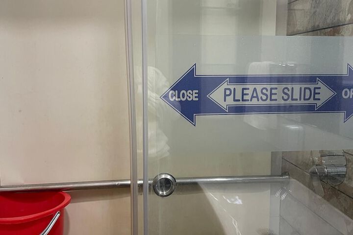 Room 16 of 24