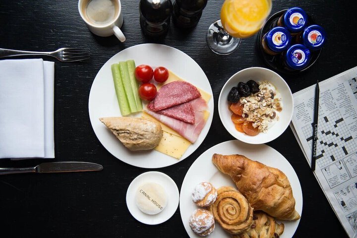 Breakfast/Coffee Service 66 of 92