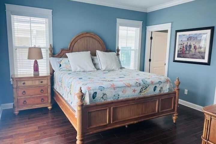Room 21 of 76