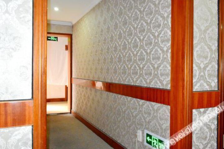Hotel Interior 20 of 41