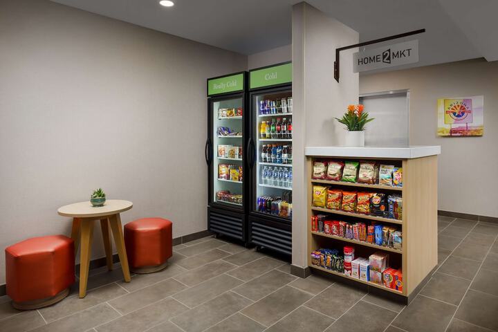 Snack bar