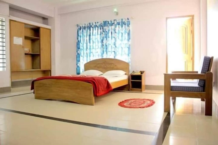 Room 20 of 42