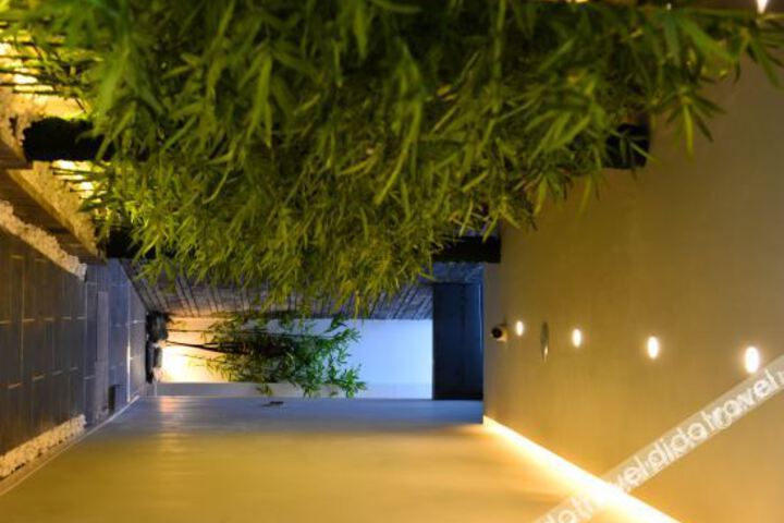 Hotel Interior 10 of 29