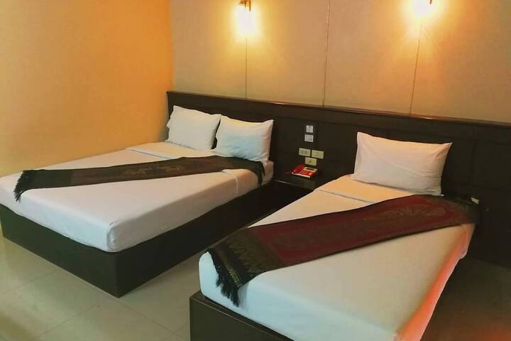 Room 3 of 23