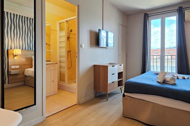 Room 156 of 198