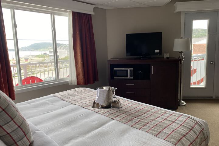 Room 20 of 93