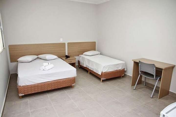 Room 8 of 38