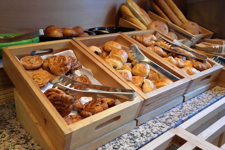 Breakfast/Coffee Service 21 of 25