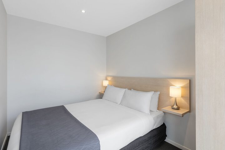 Room 5 of 36