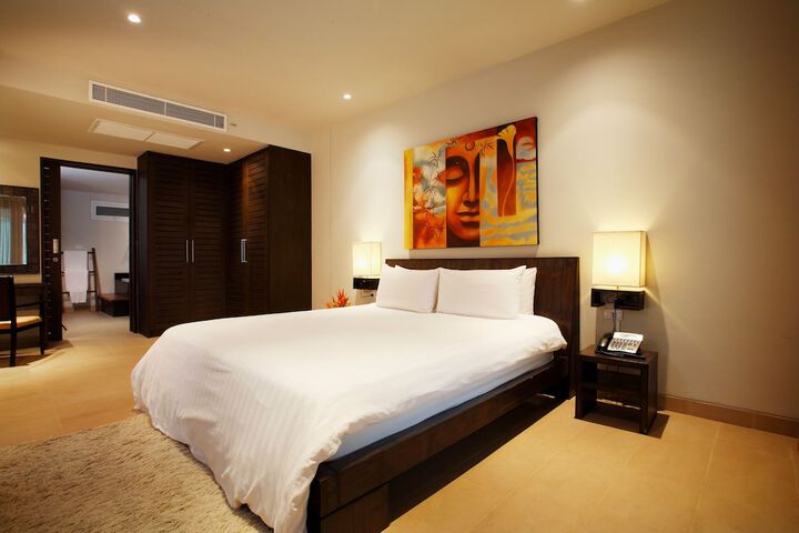 Room 15 of 50