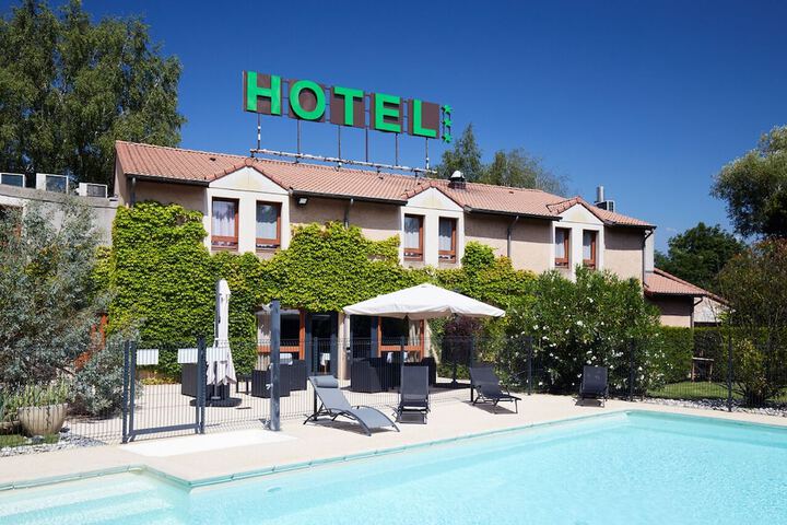 Hotel 17 of 19