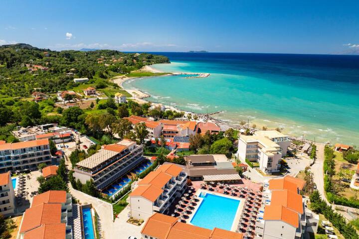 Angela Beach Hotel & Apts