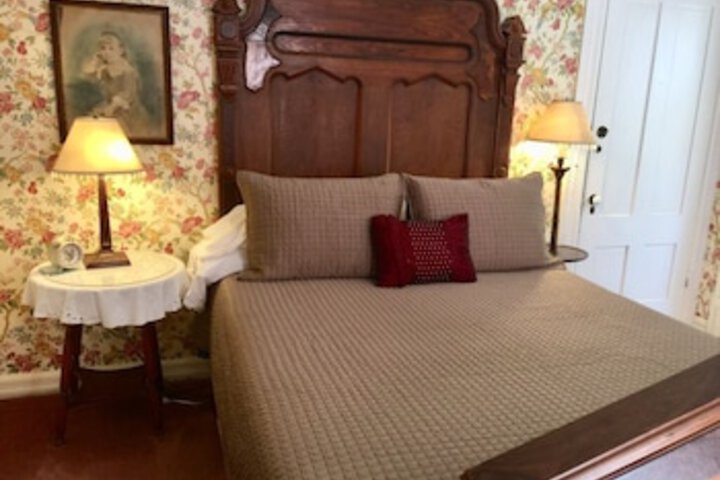 Room 7 of 123
