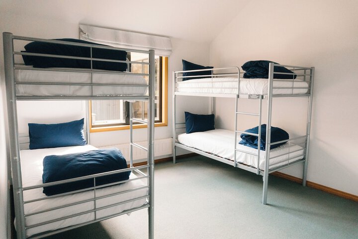 Room 55 of 170
