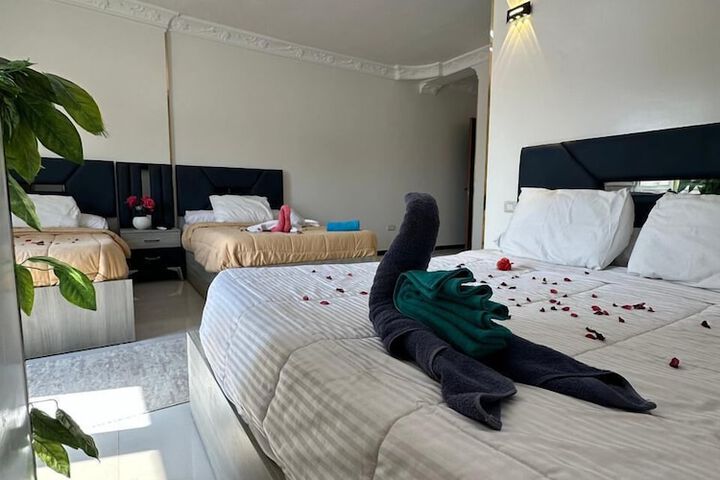 Room 30 of 44
